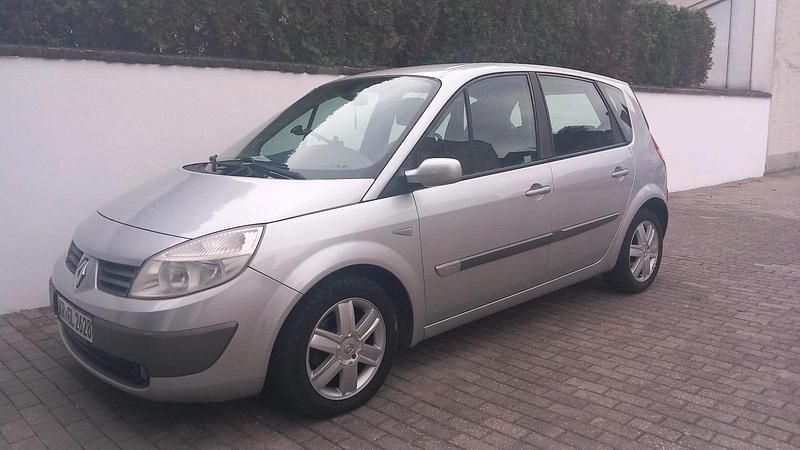 Grau Gebraucht 2005 Renault Scénic II Van / Kleinbus | 2.200 € (Fairer Preis) - Bild 1/2