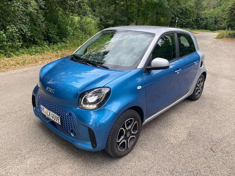 Blau Gebraucht 2021 Smart ForFour Electric Drive Pulse Limousine | 8.500 € (Fairer Preis) - Bild 1/4