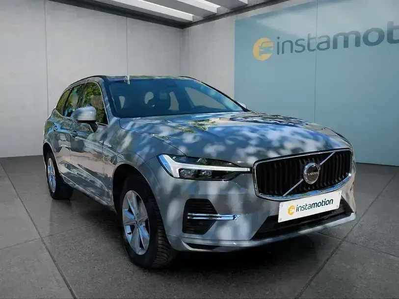 Gebraucht Volvo XC60 Core 197 PS (144 kW) 2024 Grau SUV