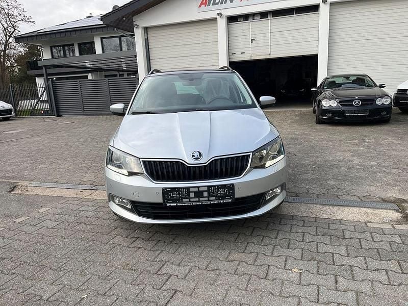 Gebraucht Skoda Fabia Joy 90 PS (66 kW) 2016 Silber Kombi