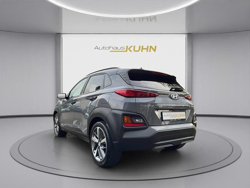 Gebraucht Hyundai Kona Advantage 120 PS (88 kW) 2020 Grau SUV