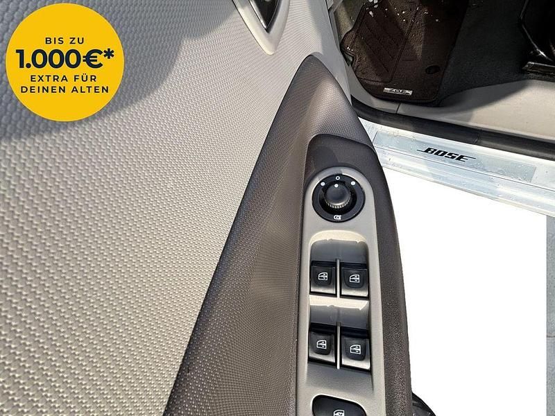 Gebraucht Renault Zoe Intens 67 kW (92 PS) 2017 Weiß Kleinwagen