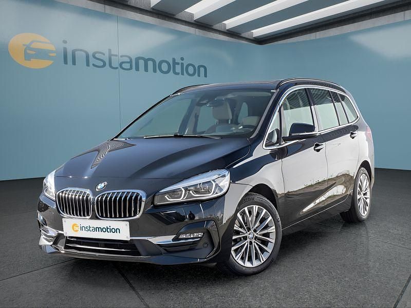 Schwarz Gebraucht 2021 BMW 218 Gran Tourer Van / Kleinbus | 23.349 € (Etwas zu teuer) - Bild 1/4