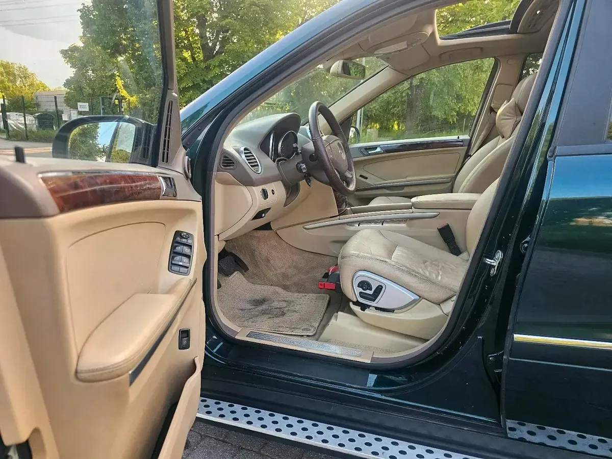 Gebraucht Mercedes ML320 224 PS (164 kW) 2006 Grün SUV