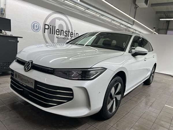 Neu VW Passat Business 150 PS (110 kW) 2026 Weiß (oryxweiß perlmutteffekt) Kombi