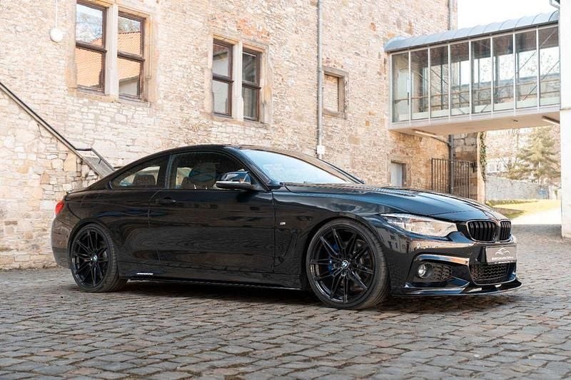 Gebraucht BMW 440 M Performance 326 PS (239 kW) 2020 Schwarz Coupé