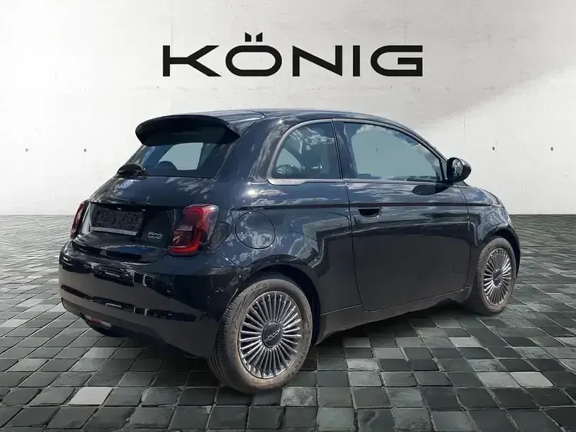 Gebraucht Fiat 500e Icon 86 kW (118 PS) 2022 Schwarz Limousine