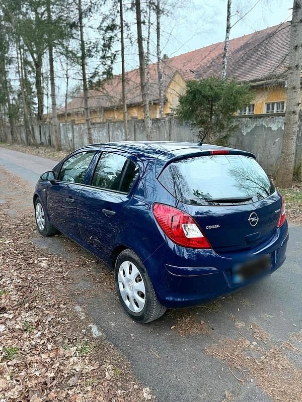 Gebraucht Opel Corsa 60 PS (44 kW) 2010 Blau Kleinwagen