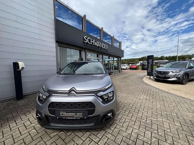 Grau Gebraucht 2024 Citroën C3 PureTech Kleinwagen | 14.950 € (Fairer Preis) - Bild 1/4