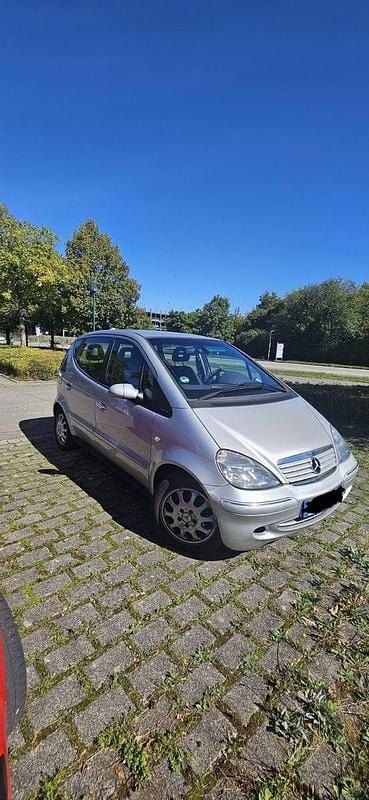Silber Gebraucht 2002 Mercedes A160 Elegance Limousine | 2.200 € (Teuer) - Bild 1/4