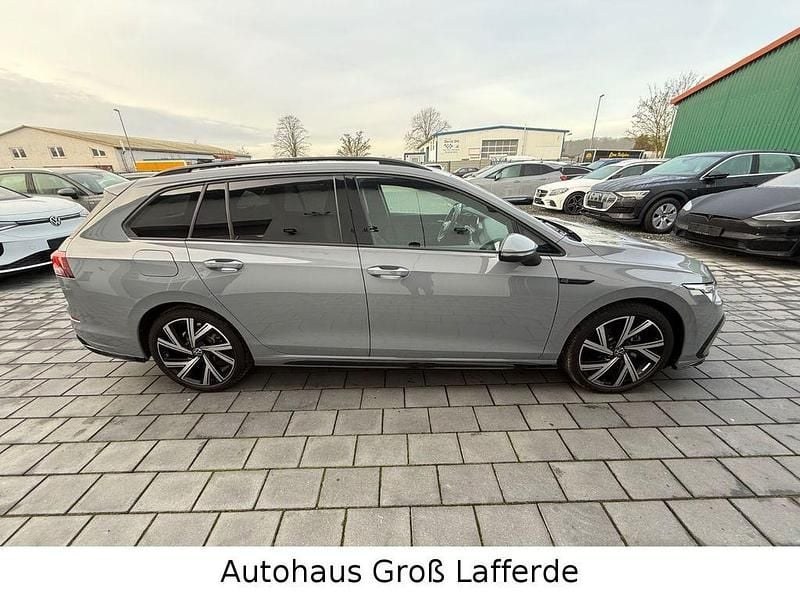 Gebraucht VW Golf VIII R-line 150 PS (110 kW) 2023 Grau Kombi