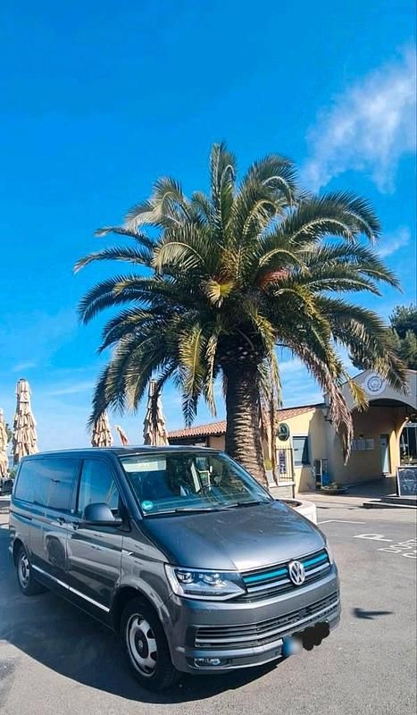 Second-hand VW T6 204 CP (150 kW) 2016 Gri Van