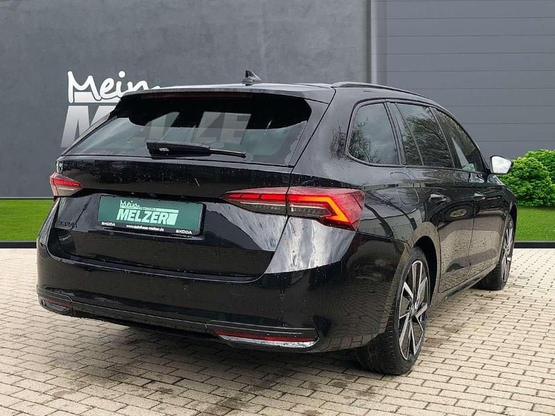 Gebraucht Skoda Octavia SportLine 150 PS (110 kW) 2025 Schwarzmagic perleffekt Kombi