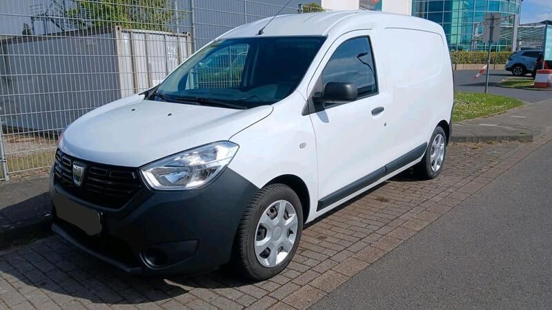 Weiß Gebraucht 2019 Dacia Dokker Van | 5.500 € - Bild 1/4