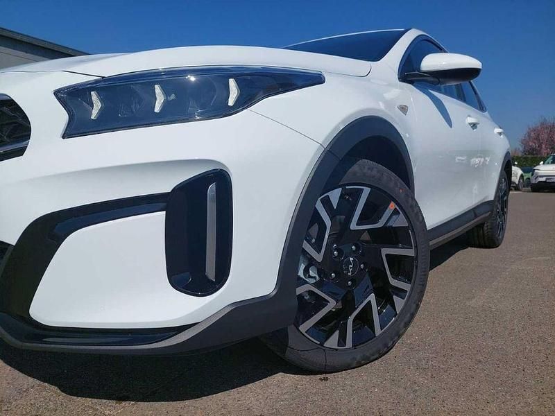 Neu Kia XCeed Vision 140 PS (102 kW) 2025 Wd) casa white s (weiss SUV