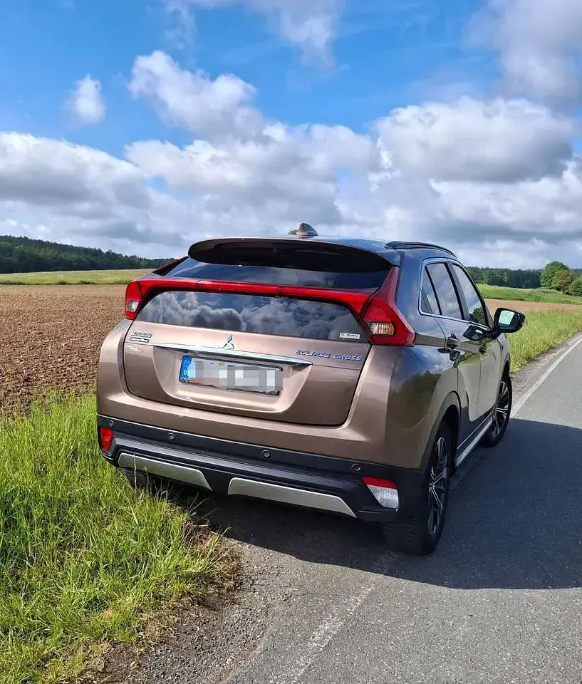 Gebraucht Mitsubishi Eclipse Cross Top 163 PS (119 kW) 2018 Braun SUV