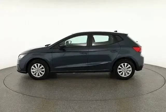 Neu Seat Ibiza Reference 80 PS (58 kW) 2025 Grau Limousine