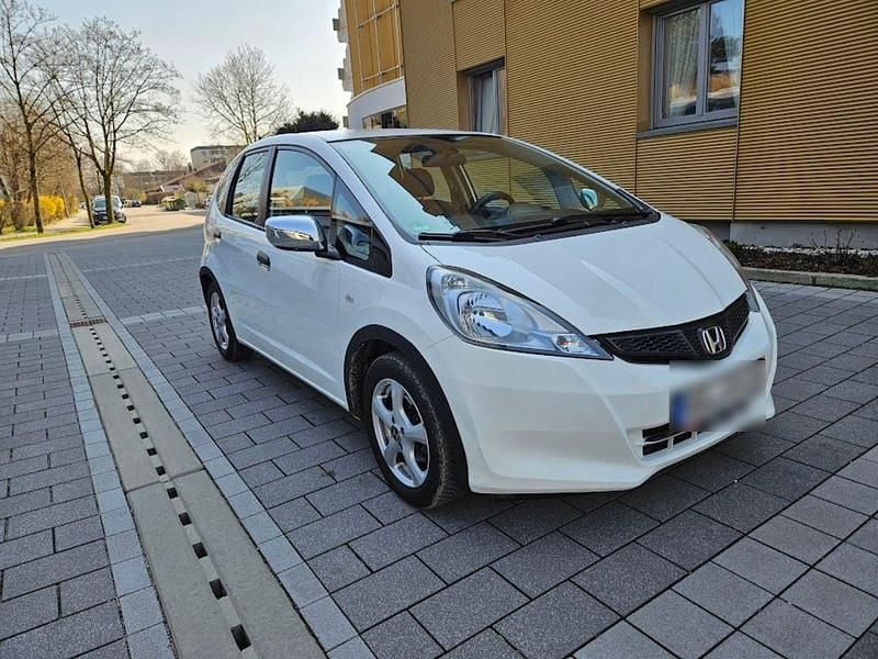 Gebraucht Honda Jazz 90 PS (66 kW) 2011 Weiß Kleinwagen