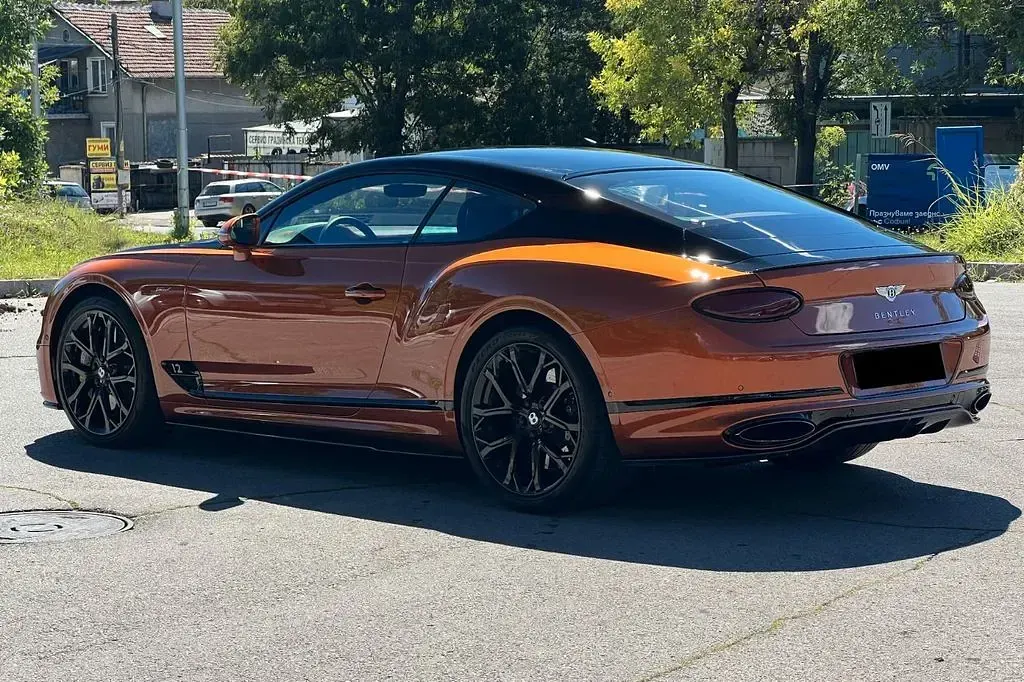 Gebraucht Bentley Continental GT Mulliner 659 PS (484 kW) 2022 Orange Coupé