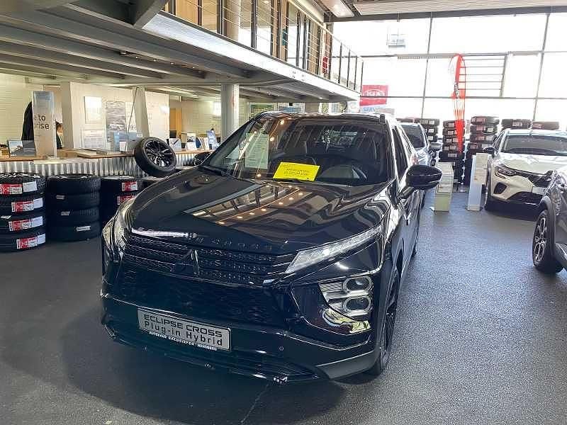 Pantherschwarz Gebraucht 2024 Mitsubishi Eclipse Cross Select SUV | 29.450 € (Fairer Preis) - Bild 1/4