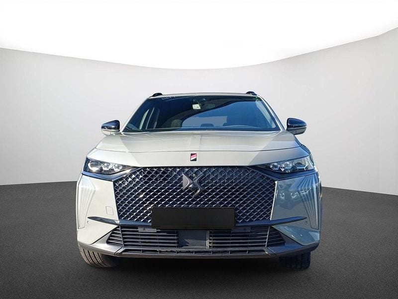 Gebraucht DS Automobiles DS7 Crossback Performance Line Plus 131 PS (96 kW) 2024 Lackierung lacquered grey/metallic klarlack SUV