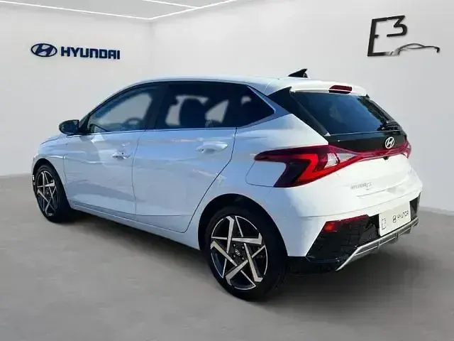 Gebraucht Hyundai i20 Turbo 101 PS (74 kW) 2025 Weiß Kleinwagen