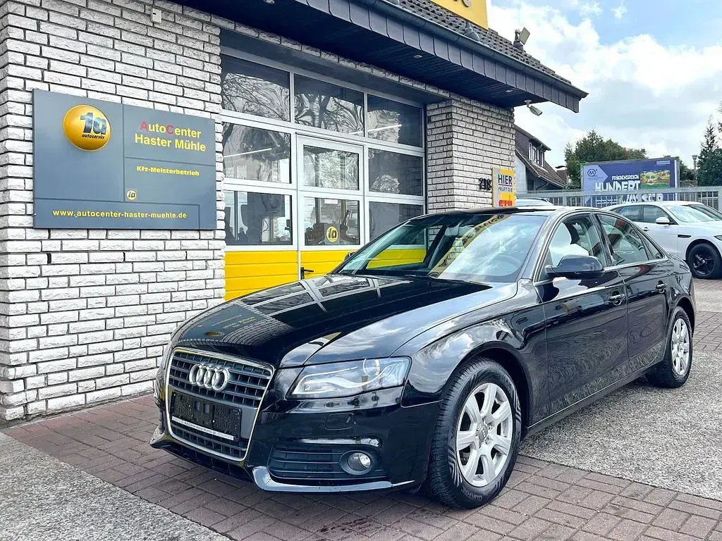 Gebraucht Audi A4 Ambiente 120 PS (88 kW) 2011 Schwarz Limousine