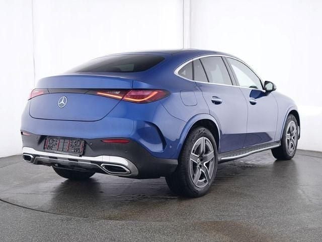 Gebraucht Mercedes GLC300 AMG Line Premium Plus 269 PS (197 kW) 2024 Blau Coupé