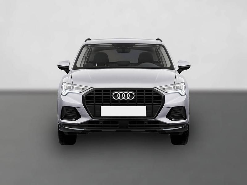 Second-hand Audi Q3 Advanced 150 CP (110 kW) 2022 Argintiu SUV