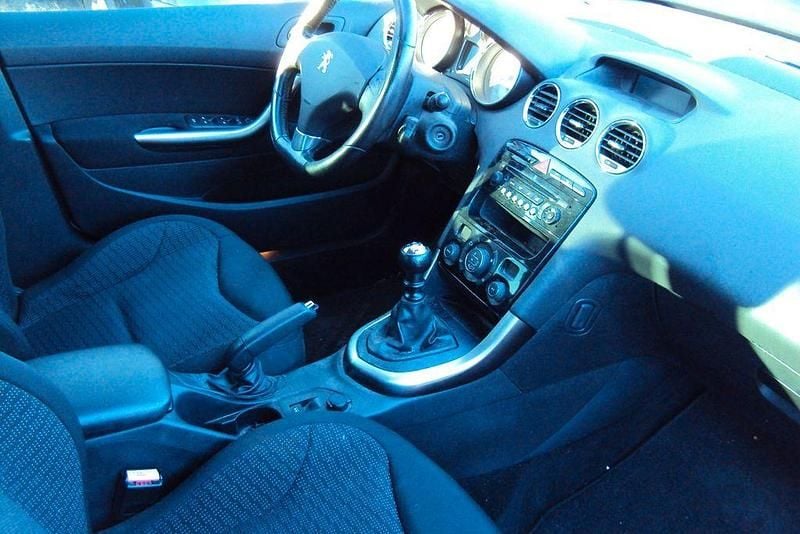 Gebraucht Peugeot 308 SW Allure 111 PS (81 kW) 2012 Kombi