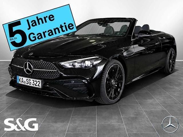 Metalliclack obsidianschwarz Gebraucht 2025 Mercedes CLE220 AMG Cabrio | 74.499 € - Bild 1/4