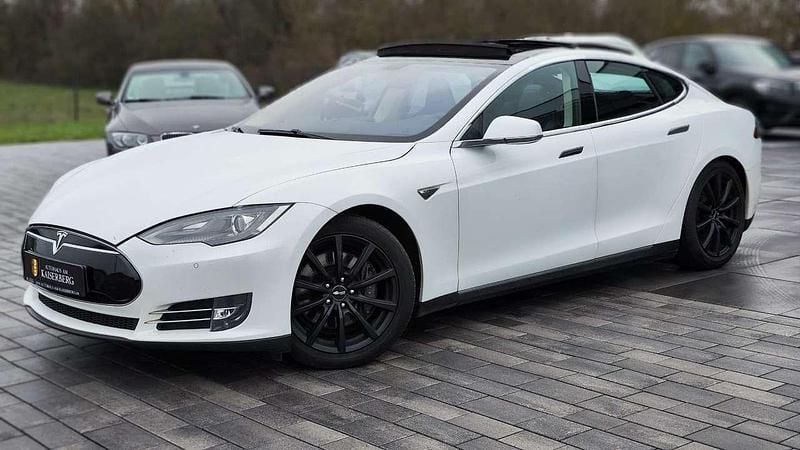 Gebraucht Tesla Model S 269 kW (367 PS) 2014 Weiß Kleinwagen