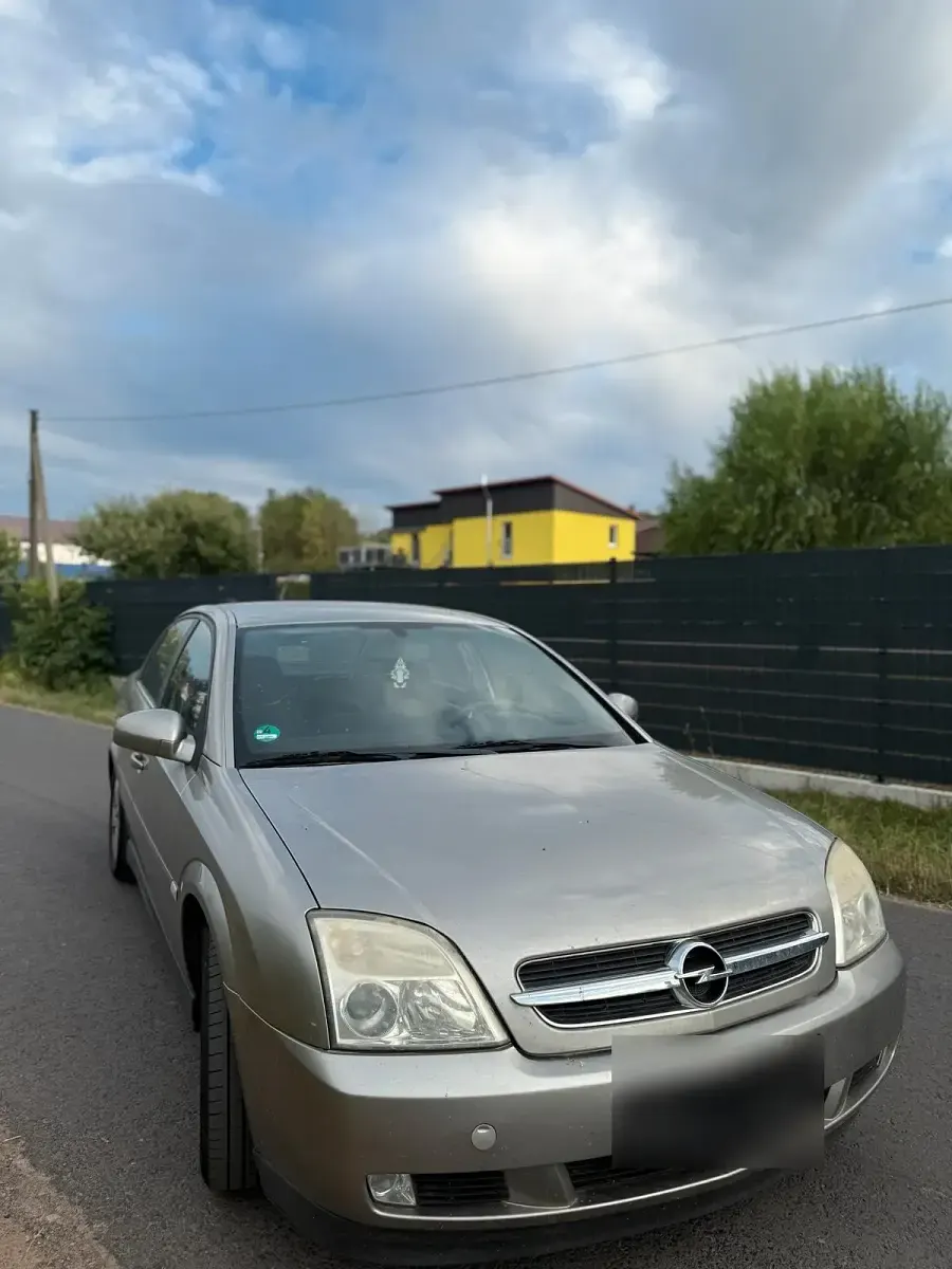 Gebraucht Opel Vectra 147 PS (108 kW) 2004 Gold Limousine