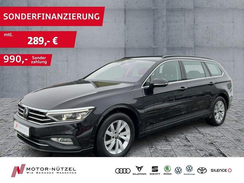 Deep black perleffekt Gebraucht 2023 VW Passat Business Kombi | 25.980 € (Etwas zu teuer) - Bild 1/4