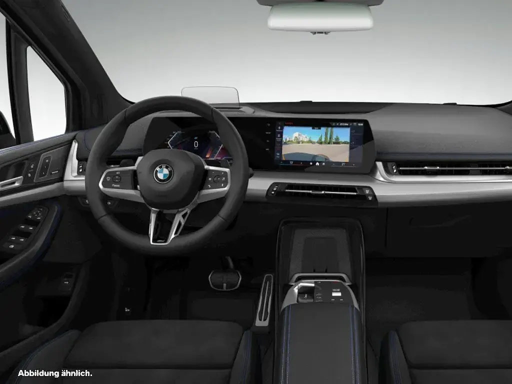 Gebraucht BMW 223 Active Tourer Comfort Edition 204 PS (150 kW) 2026 Van / Kleinbus
