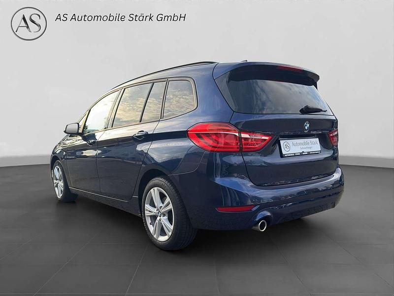 Gebraucht BMW 218 140 PS (102 kW) 2018 Mediterranblau metallic Van / Kleinbus