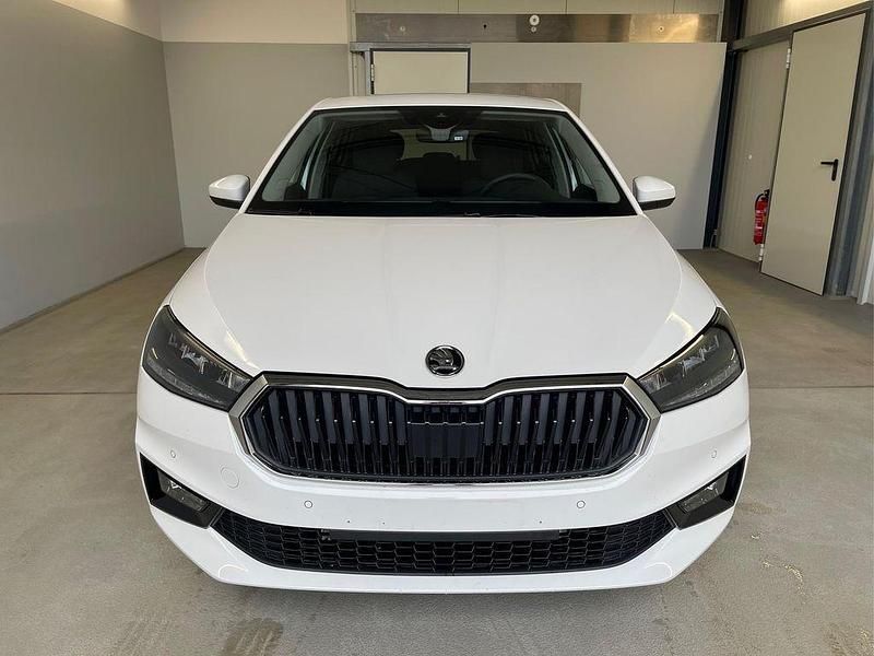 Neu Skoda Fabia Selection 116 PS (85 kW) 2025 [9p9p] candy white Kleinwagen