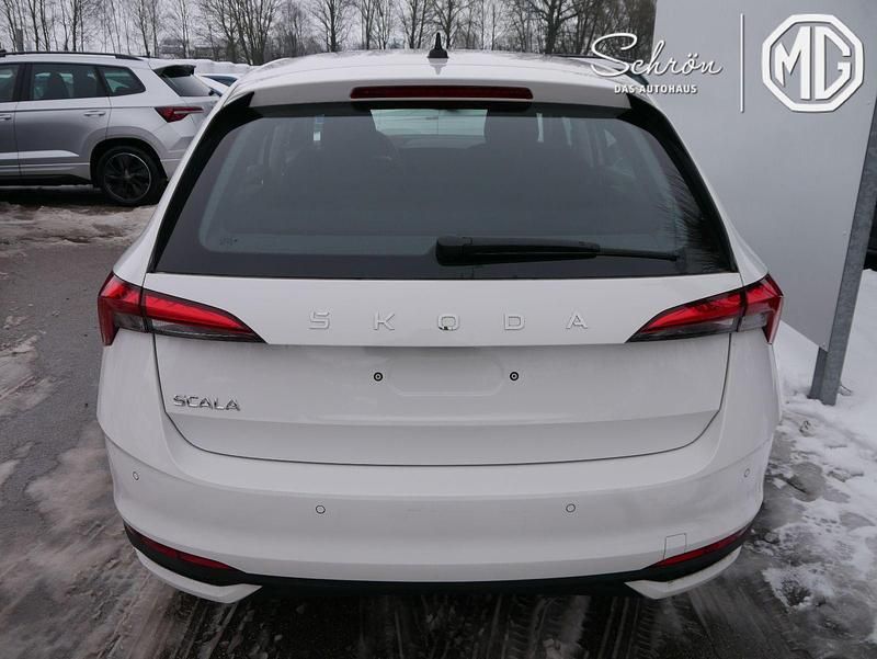 Neu Skoda Scala Selection 116 PS (85 kW) 2025 Kleinwagen