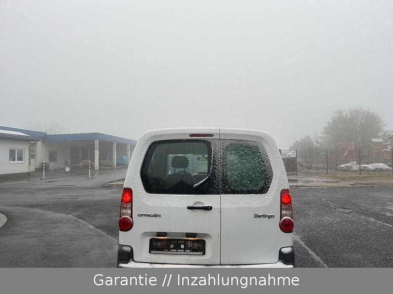 Gebraucht Citroën Berlingo Attraction 98 PS (72 kW) 2014 Weiß Van / Kleinbus