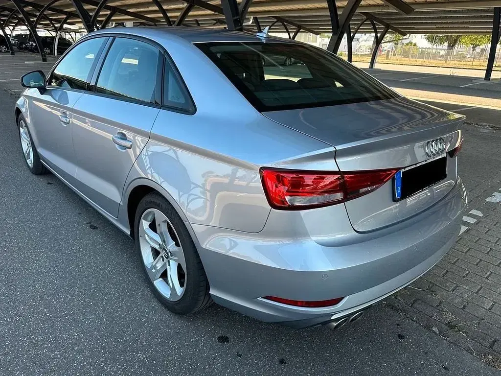 Gebraucht Audi A3 Sport 150 PS (110 kW) 2017 Silber Limousine