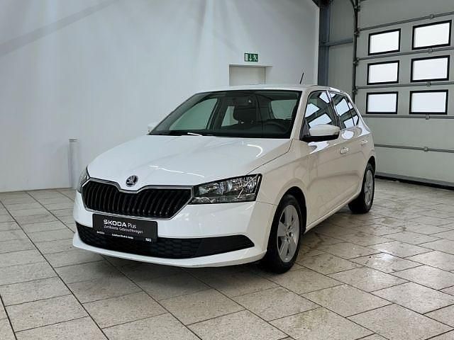 Gebraucht Skoda Fabia Active 60 PS (44 kW) 2021 Weiss Limousine