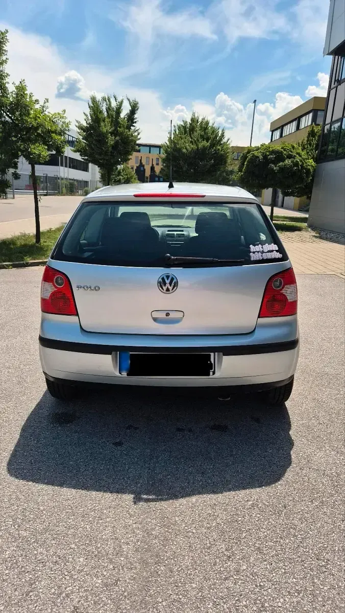 Gebraucht VW Polo 54 PS (39 kW) 2003 Silber Kleinwagen