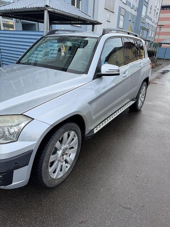 Gebraucht Mercedes GLK320 224 PS (164 kW) 2008 Silber SUV