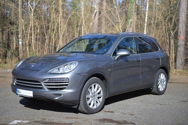 Gebraucht Porsche Cayenne Platinum Edition 245 PS (180 kW) 2014 Grau SUV