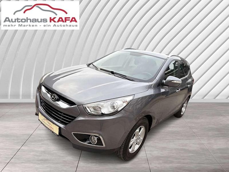 Gebraucht Hyundai ix35 Comfort 136 PS (100 kW) 2012 Grau SUV
