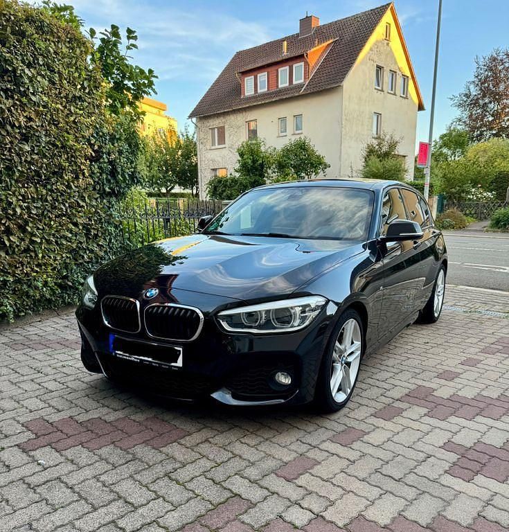 Schwarz Gebraucht 2016 BMW 120 M Sport Kleinwagen | 16.999 € (Guter Preis) - Bild 1/4
