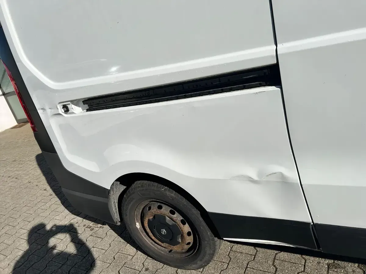 Gebraucht Opel Vivaro 120 PS (88 kW) 2018 Weiß Van / Kleinbus