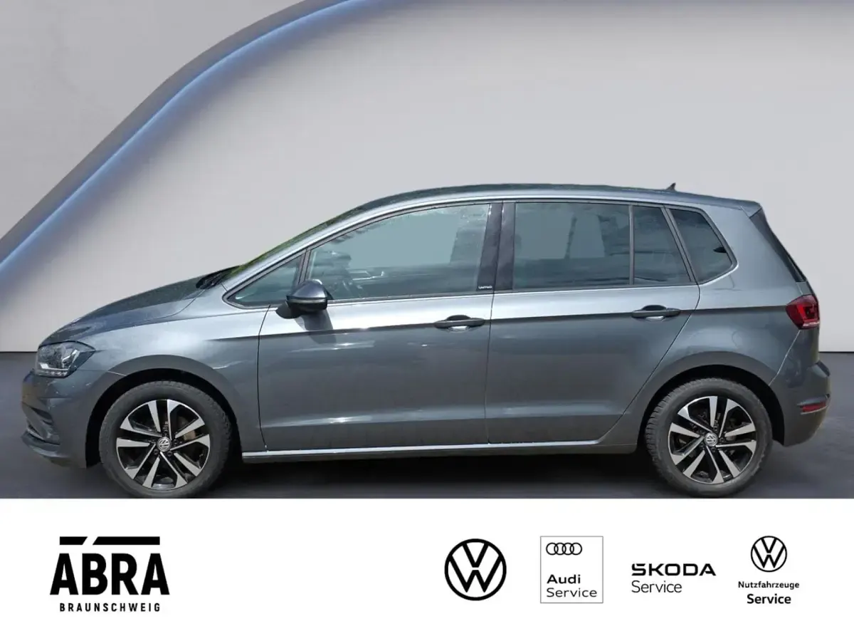 Gebraucht VW Golf VII United 116 PS (85 kW) 2020 Grau Van / Kleinbus