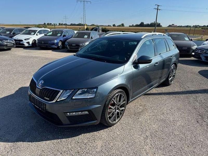 Grau Gebraucht 2017 Skoda Octavia RS Kombi | 16.990 € (Guter Preis) - Bild 1/4