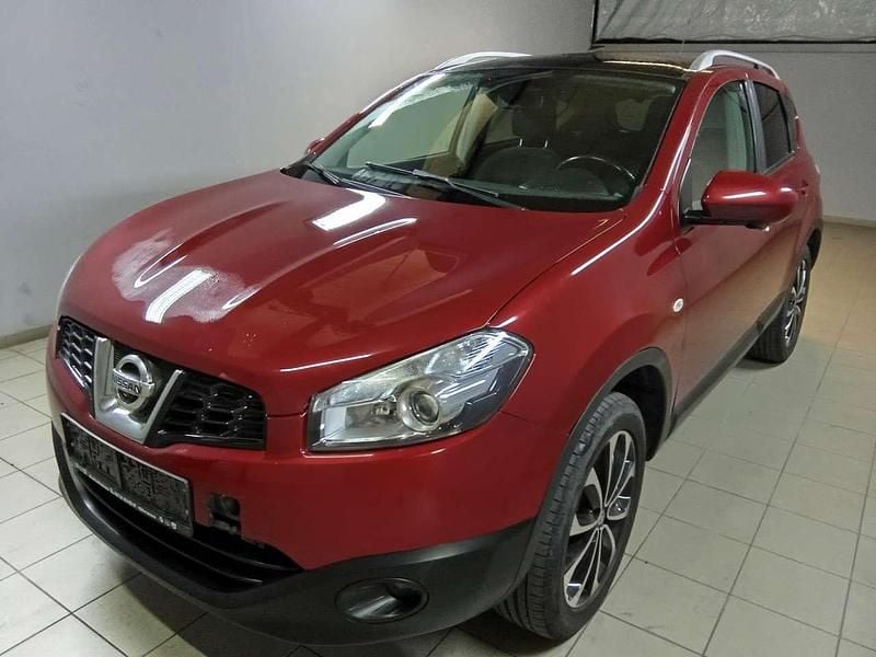 New red (m) Gebraucht 2012 Nissan Qashqai I-Way SUV | 7.900 € (Fairer Preis) - Bild 1/4